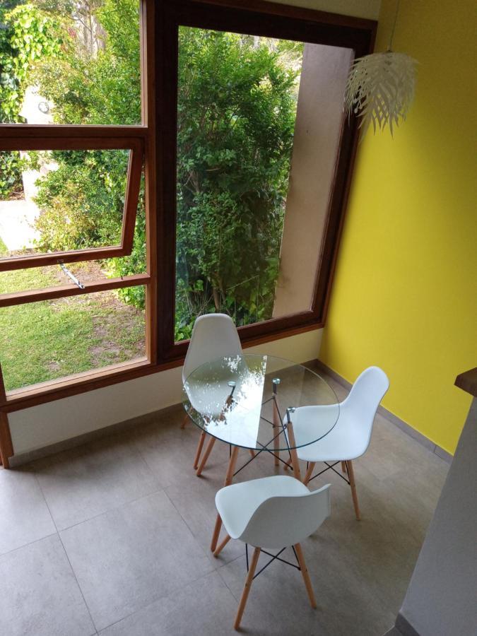 Casita Moderna Frente Al Bosque Apartment Mar del Plata Exterior photo