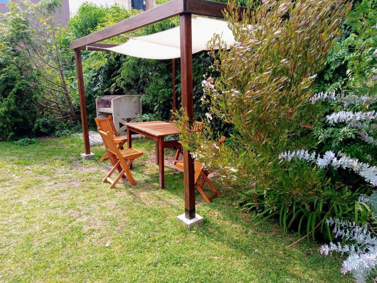 Casita Moderna Frente Al Bosque Apartment Mar del Plata Exterior photo